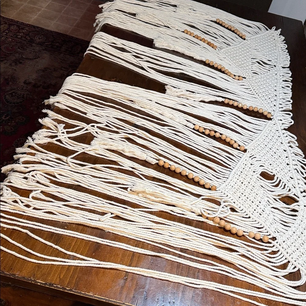 HUGE HANDCRAFTED BOHEMIAN MACRAME WALL HANGING✨